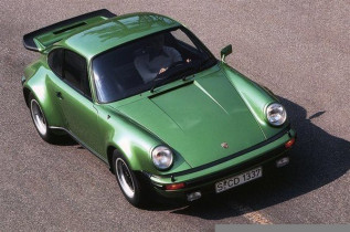 1975 - Η πρώτη τουρμπισμένη Porsche 911