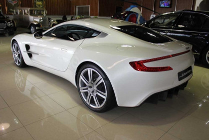 aston-martin-one-77-for-sale-8