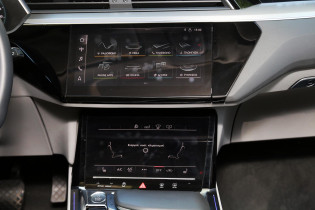Audi-E-Tron-55-caroto-test-drive-2019-18