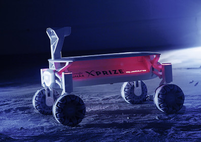 MISSION TO THE MOONAudi lunar quattroBattery under a solar panel â The vehicle supplies itself with energy.