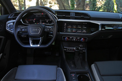 Audi-Q3-Sportback-caroto-test-drive-2020-26