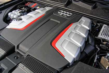 Audi SQ7 caroto test drive 2017 (23)