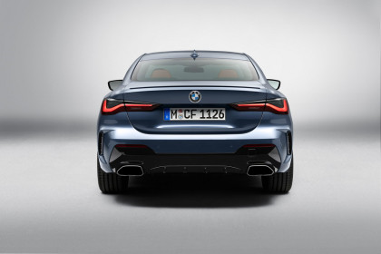 BMW-4-COUPE-27