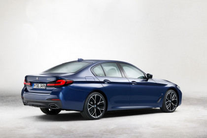 BMW-5-2020-16
