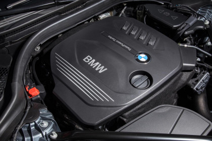 BMW 530i caroto test drive 2017 (13)