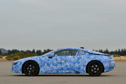 bmw-i8-new-photos-full-specifications-10