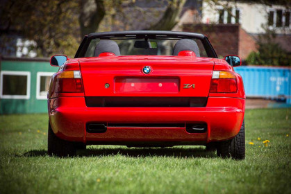 virtually-unused-1990-bmw-z1-to-be-auctioned-5