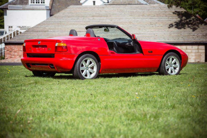 virtually-unused-1990-bmw-z1-to-be-auctioned-6