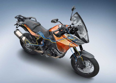 bosch-and-ktm-motorcycle-stability-control-2