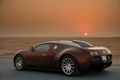 bugatti-veyron----red_5.jpg