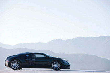 bugatti-veyron---black_15.jpg