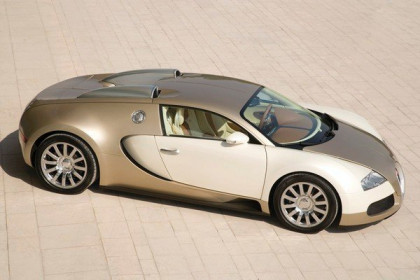 bugatti-veyron---gold_15.jpg
