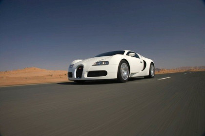 bugatti-veyron---white_14.jpg