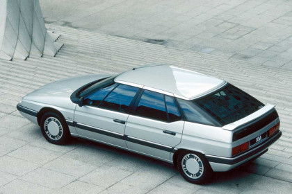 with-its-hydractive-suspension-continued-the-citroen-xm-in-1989-an-alternative-accent-in-the-upper-middle-class