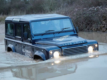 land_rover-defender_electric_concept_2013_1000-3