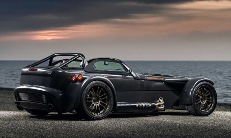 donkervoort-d8_gto_bare_naked_carbon_edition_2015_1000-5