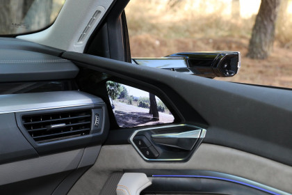Audi-E-Tron-55-blog-mirrors-1