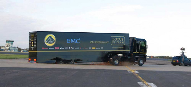 epic-world-record-truck-jump-by-emc-and-lotus-f1-team-6