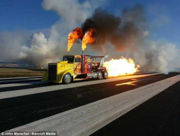 fastest-jet-truck-in-the-world-4