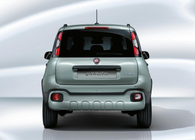 2020-Fiat-500-Panda-Hybrid-32
