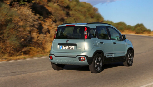 Fiat-Panda-Cross-Hybrid-caroto-test-drive-2020-6