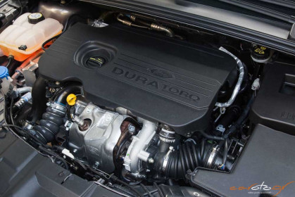 ford-focus-diesel-tdci-120-ps-caroto-test-drive-2014-22