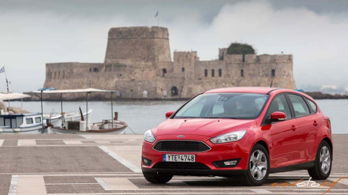 ford-focus-ecoboost-180-ps-caroto-test-drive-2015-1