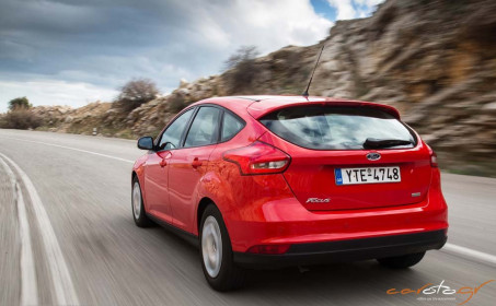 ford-focus-ecoboost-180-ps-caroto-test-drive-2015-6