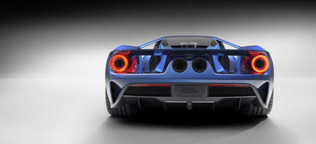 The all-new carbon-fiber Ford GT supercar features fully active aerodynamic components to improve braking, handling and stability, including an active rear spoiler keyed to both speed and driver input.
