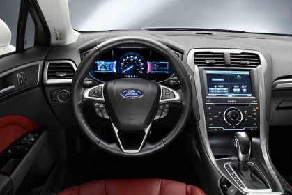 ford-mondeo_2013-3