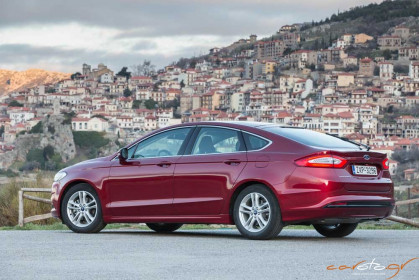 ford-mondeo-ecoboost-160-ps-caroto-test-drive-2015-24