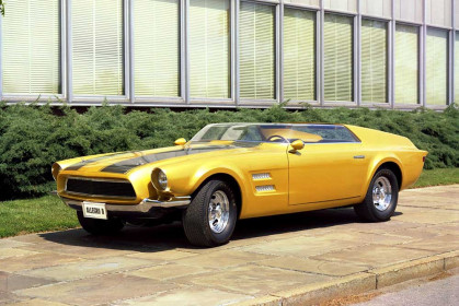 In 1967, Ford designers decided to reprise one of the original Mustang design concepts from 1962 with a new form and repurposed name. Starting with the Avanti/Allegro fastback coupe, the greenhouse was removed and replaced with a low-cut speedster-style windshield, rollbar, flying buttresses on the rear deck and a new rear end. The reworked concept was dubbed Allegro II.