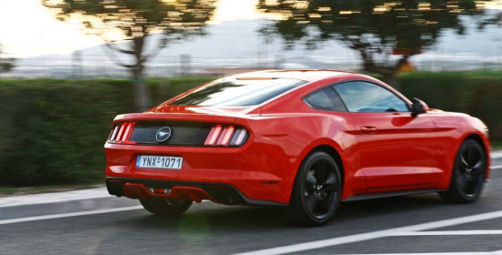 ford-mustang-ecoboost-caroto-test-drive-2015-23