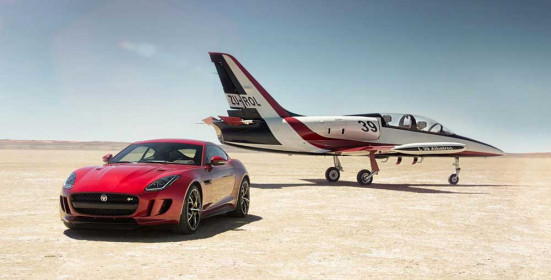 jaguar-f-type-with-all-wheel-drive-1
