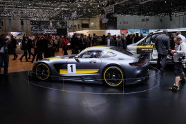 mercedes-amg-gt3-1