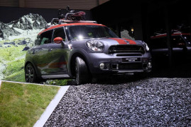 mini-countryman-park-lane-1