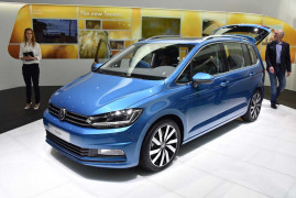 volkswagen-touran-2
