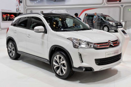 Citroen-C4-Aircross-2014
