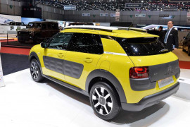 Citroen-C4-Cactus-Geneva-2014-3