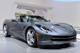 Corvette-Stingray-Convertible-2