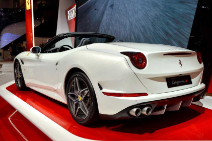 Ferrari-California-T-Geenva-2014-3