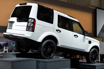 Land-Rover-Discovery-Gen-2014-2