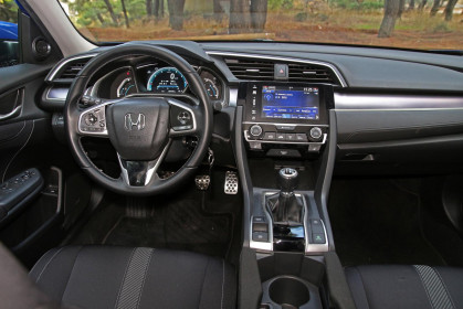 Honda Civic Sedan 180PS caroto test drive 2018 (13)