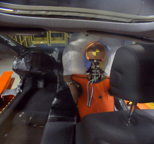 honda-new-passenger-airbag-design-1