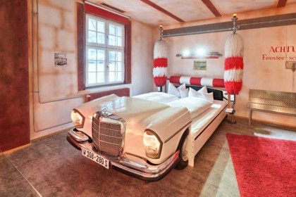 v8-hotel-and-car-wash-room-one-spends-the-night-in-the-trunk-of-a-mercedes-280-surrounded-by-brush-rollers-and-a-terminal-program