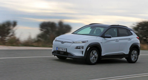 Hyundai-Kona-Electric-caroto-test-drive-2020-38
