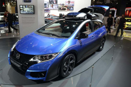 honda-civic-tourer-active-life-3