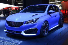 peugeot-308-r-hybrid-3
