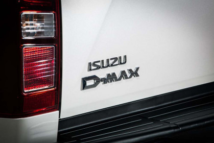 Isuzu D-MAX 2017 caroto test drive (12)
