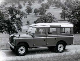 land-rover-65-years-8